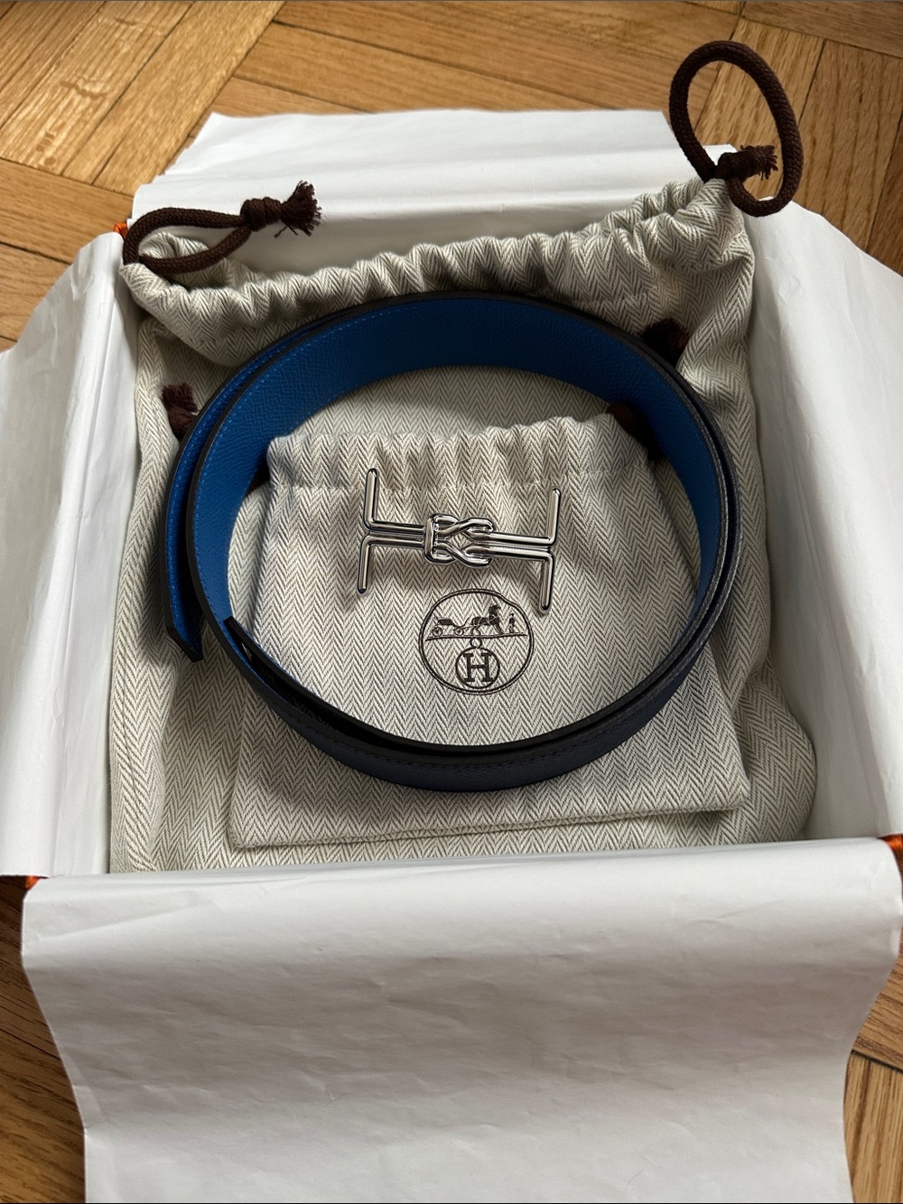 Hermes 32mm Reversible Leather Belt in Blue Tie / Navy with Silver Buckle, sz 75